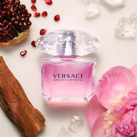 what does versace bright crystal perfume smell like|versace bright crystal perfume scent.